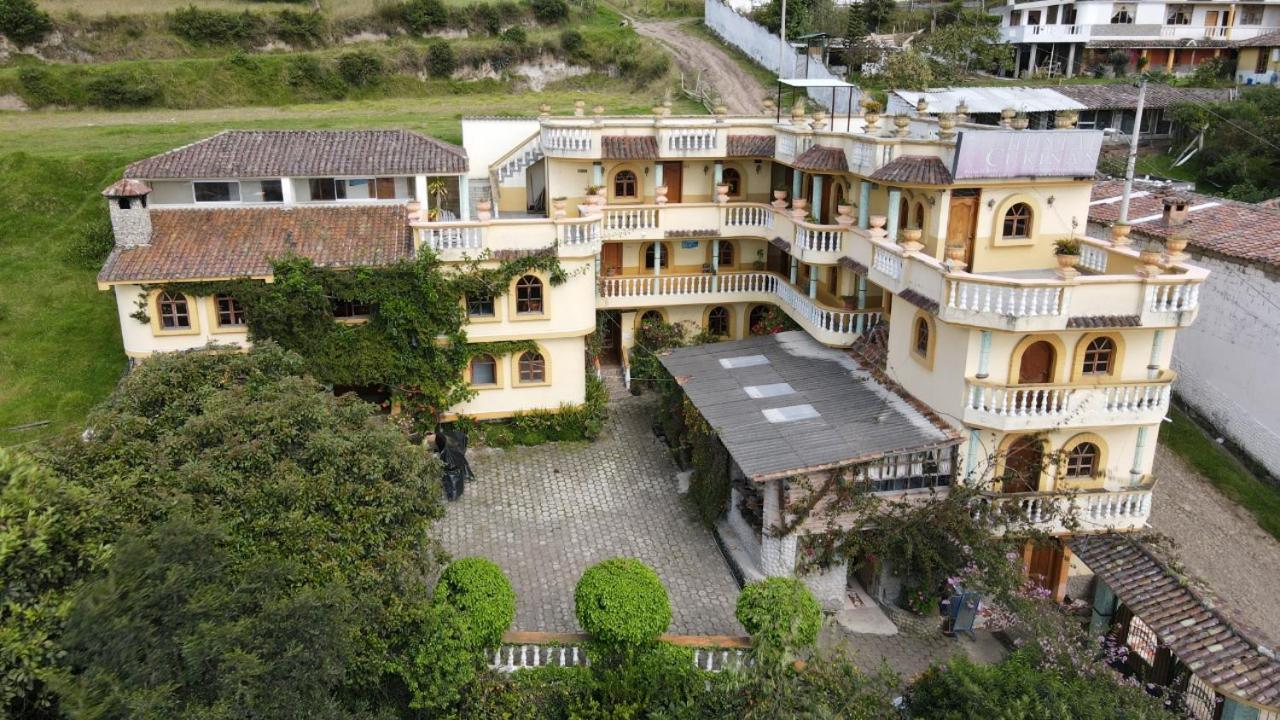 Hostal Curinan Otavalo Exterior photo