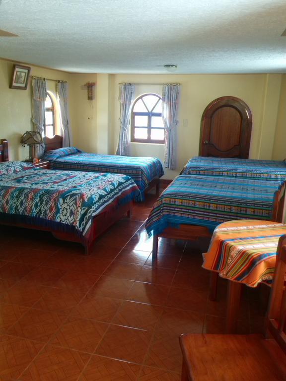 Hostal Curinan Otavalo Room photo