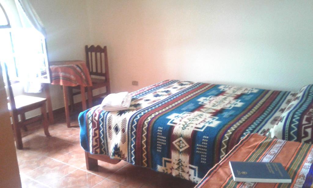 Hostal Curinan Otavalo Exterior photo