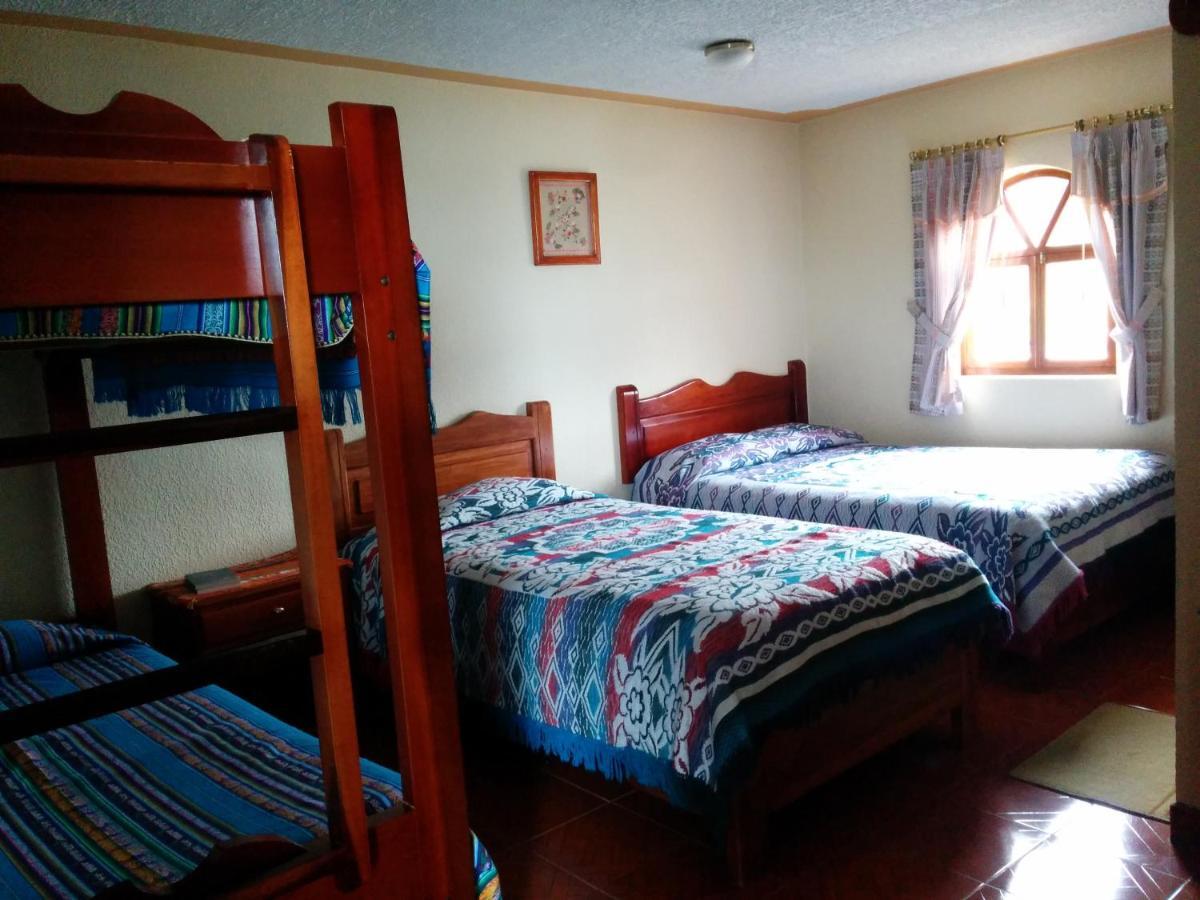 Hostal Curinan Otavalo Exterior photo